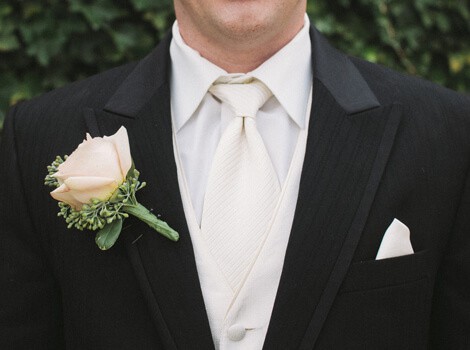 Groom-free-img.jpg